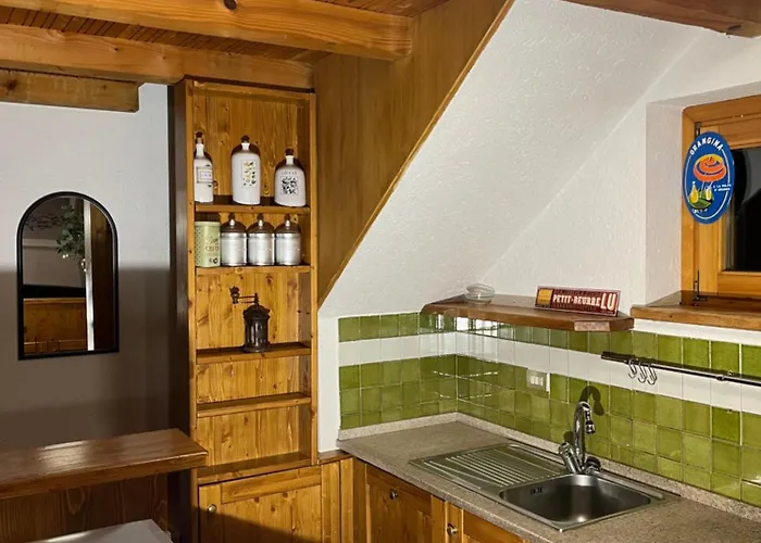 Blanc Le Duplex 쿠르마예